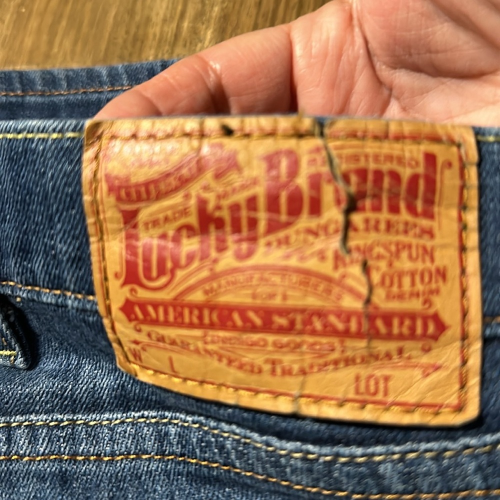 Lucky Brand by Gene Montesano. Size 24/00
Amber Sweet N Low. Retro,factory faded - Picture 4 of 14